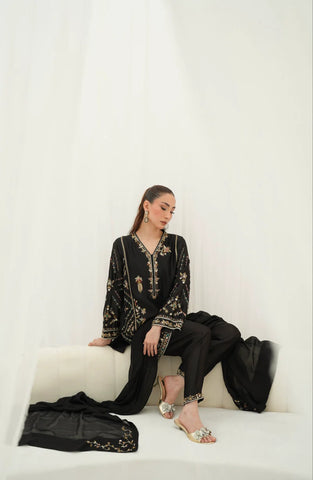 SANOBER SHAKEEL LUXURY PRET'26 | MIRAAL