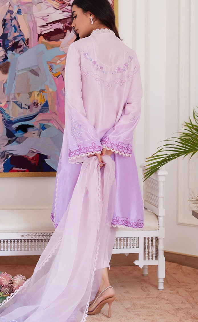 FARAH TALIB AZIZ LUXE PRET’24 | LAVINIA OMBRÉ EMBROIDERED SET