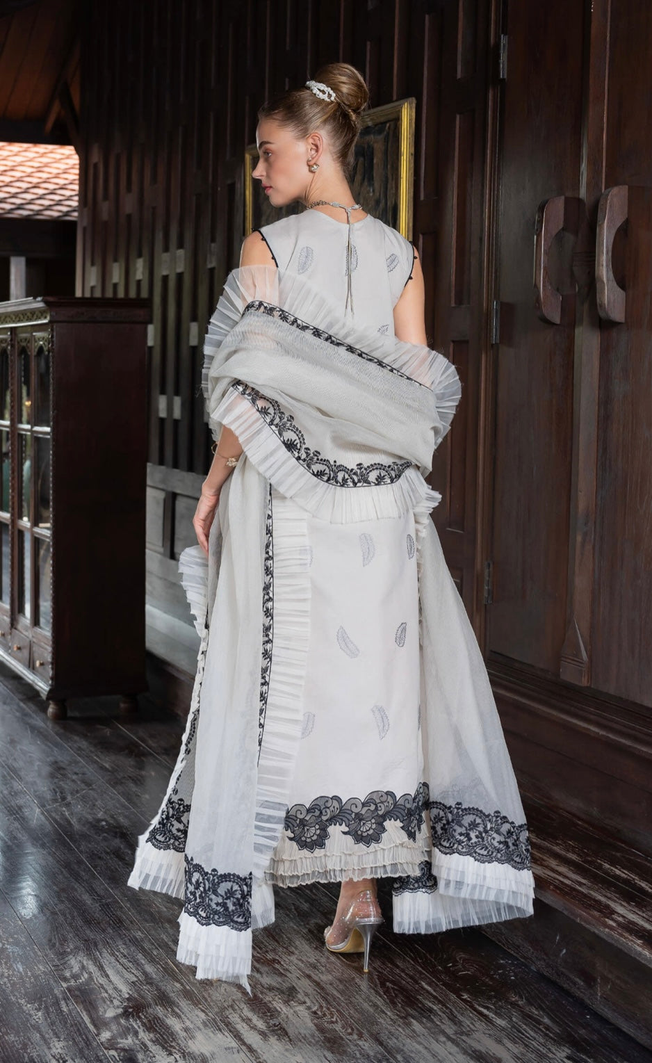 ASIFA & NABEEL UNSTITCHED LAWN’24 | AURORA