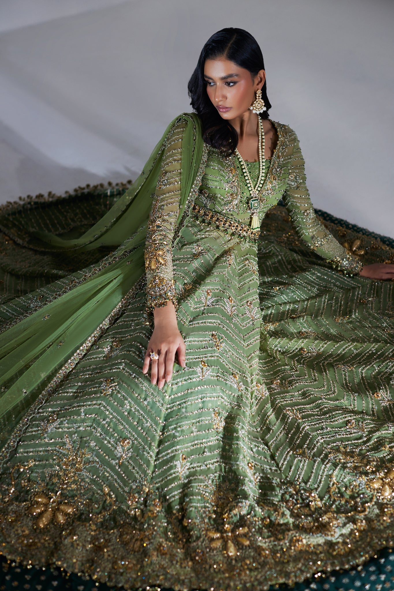 ELAN LUMIERE’24 | SCINTILLANT OLIVE (EP-20995)