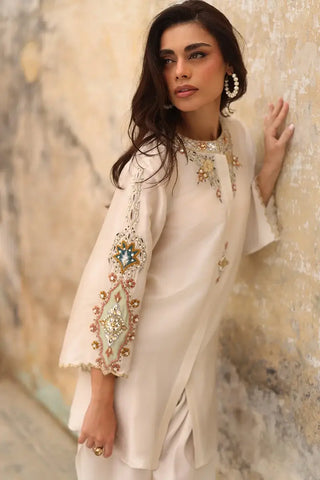 WARDHA SALEEM ‘ZIMAL SILK PRET’26 | KANWAL