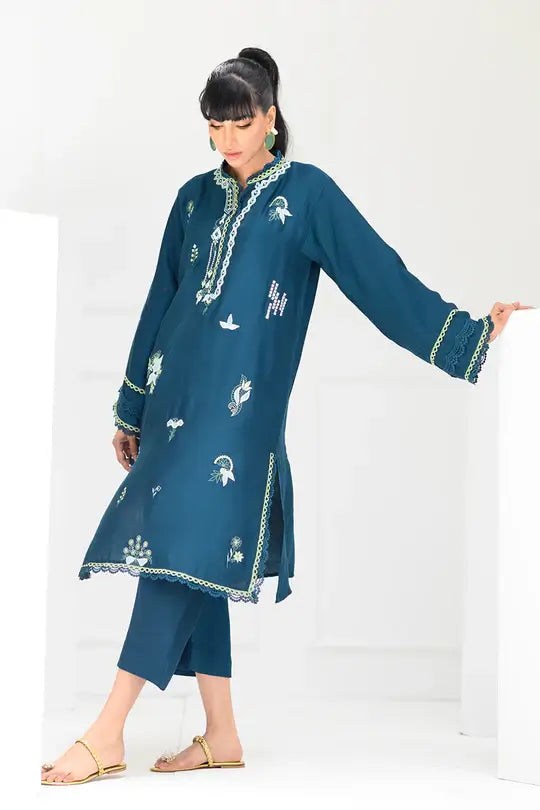 NADIA FAROOQUI CASUAL PRET’24 | EMORY