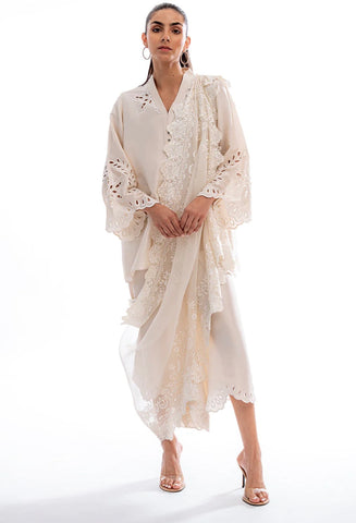 SANIA MASKATIYA | AKIRA