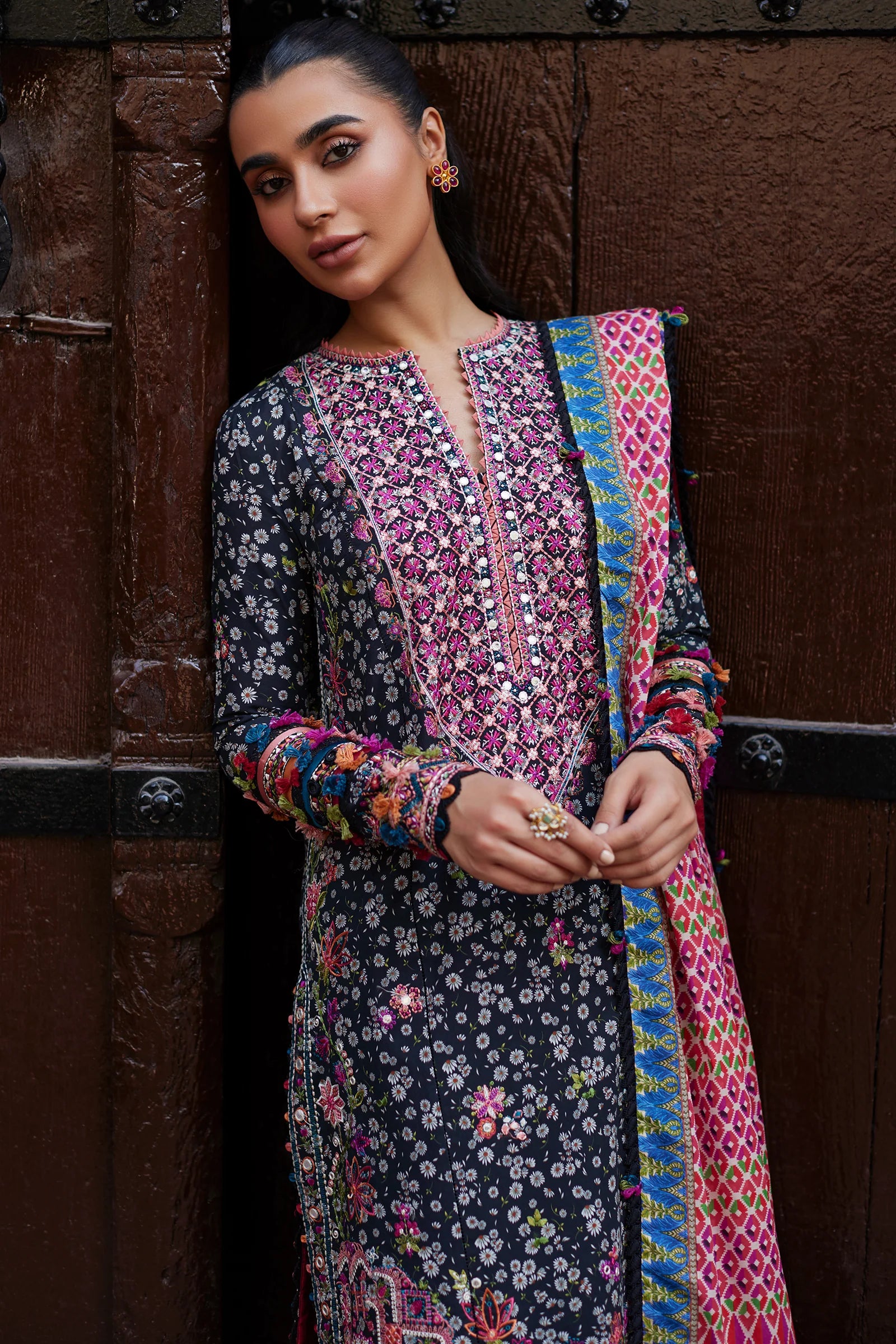 ZAHA FESTIVE UNSTITCHED’24 | NIHAN