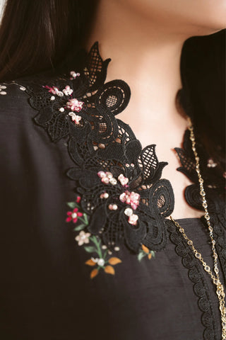 AMMARA KHAN ‘SIERA SUMMER LUXURY FORMALS’26 | BLACK RIVIERA