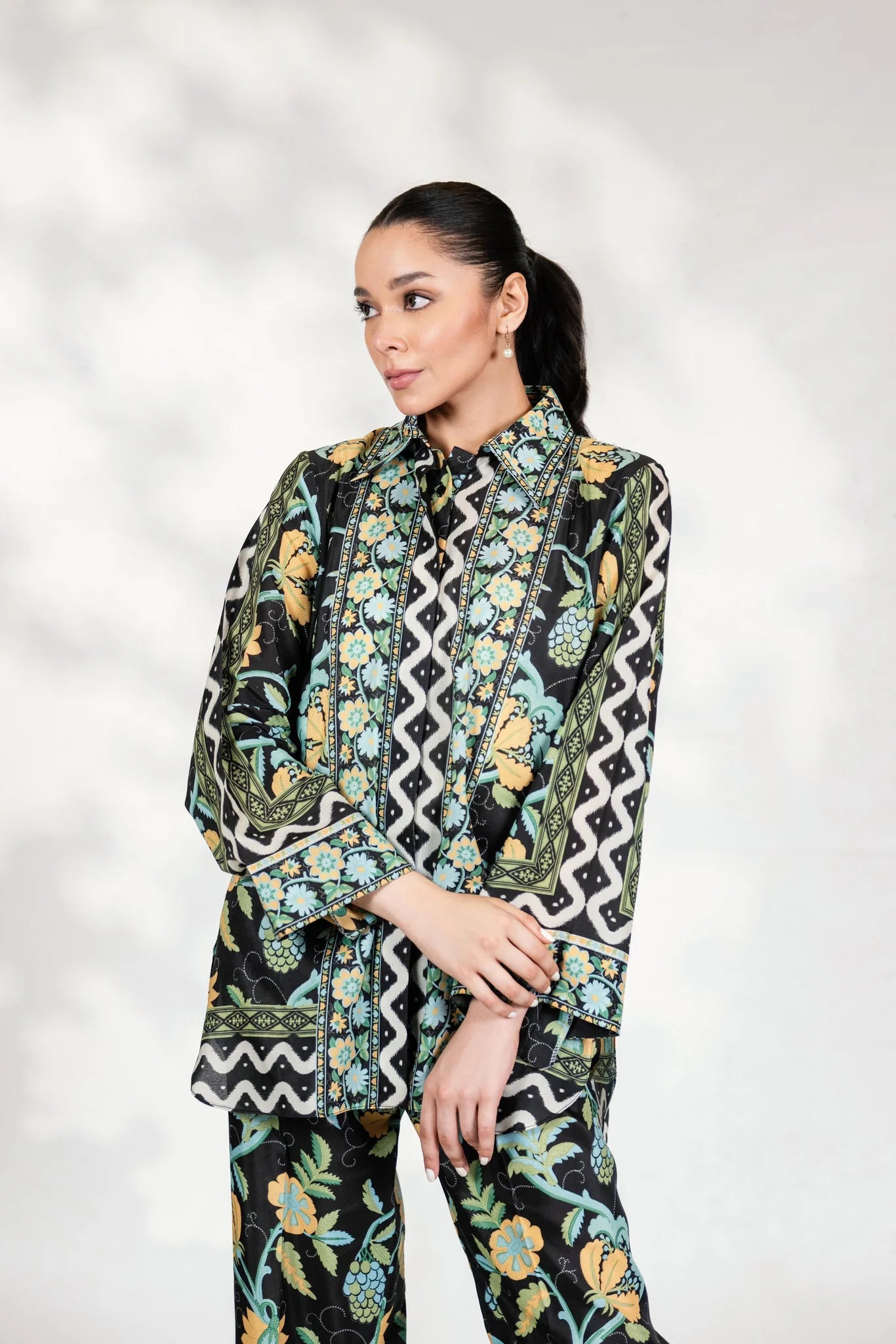 BARAE KHANOM SUMMER COLLECTION’24 | TROPICA A