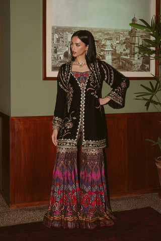 AMMARA KHAN ‘THE OVERTURE’26 | AK PRINT & VELVET GHARARA SET