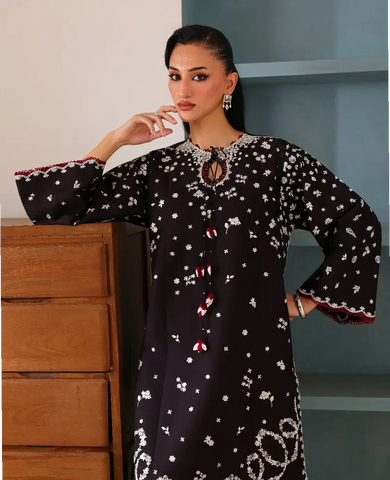 REPUBLICWOMENSWEAR ‘NEOMA ESSENTIAL PRET’26 VOL 2 | NOIR PARSI