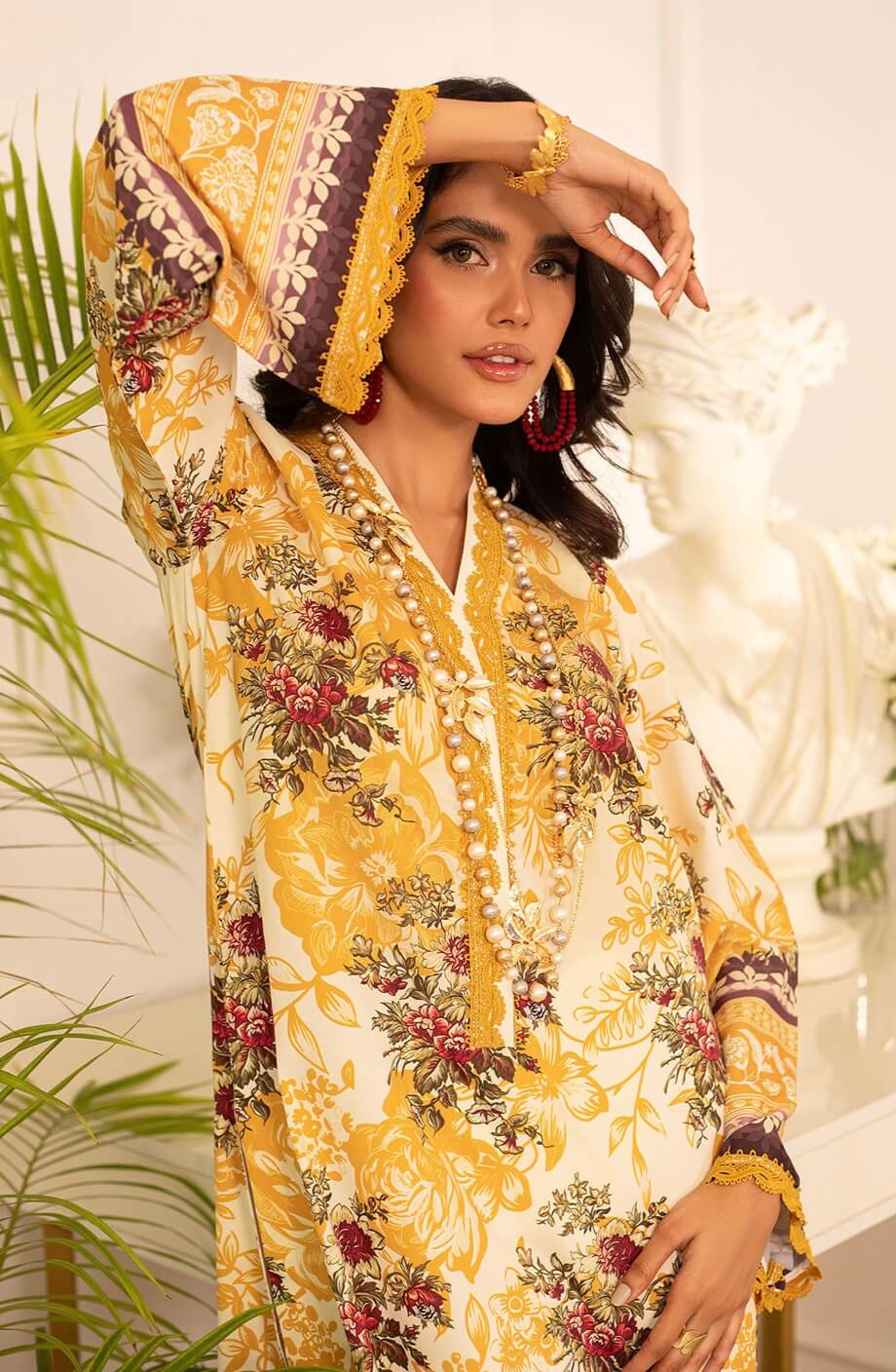 ANNUS ABRAR ‘LA FLEUR’24 | ALMA