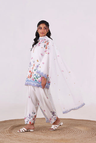 AMNA KHAN RTW’26 | CREAM