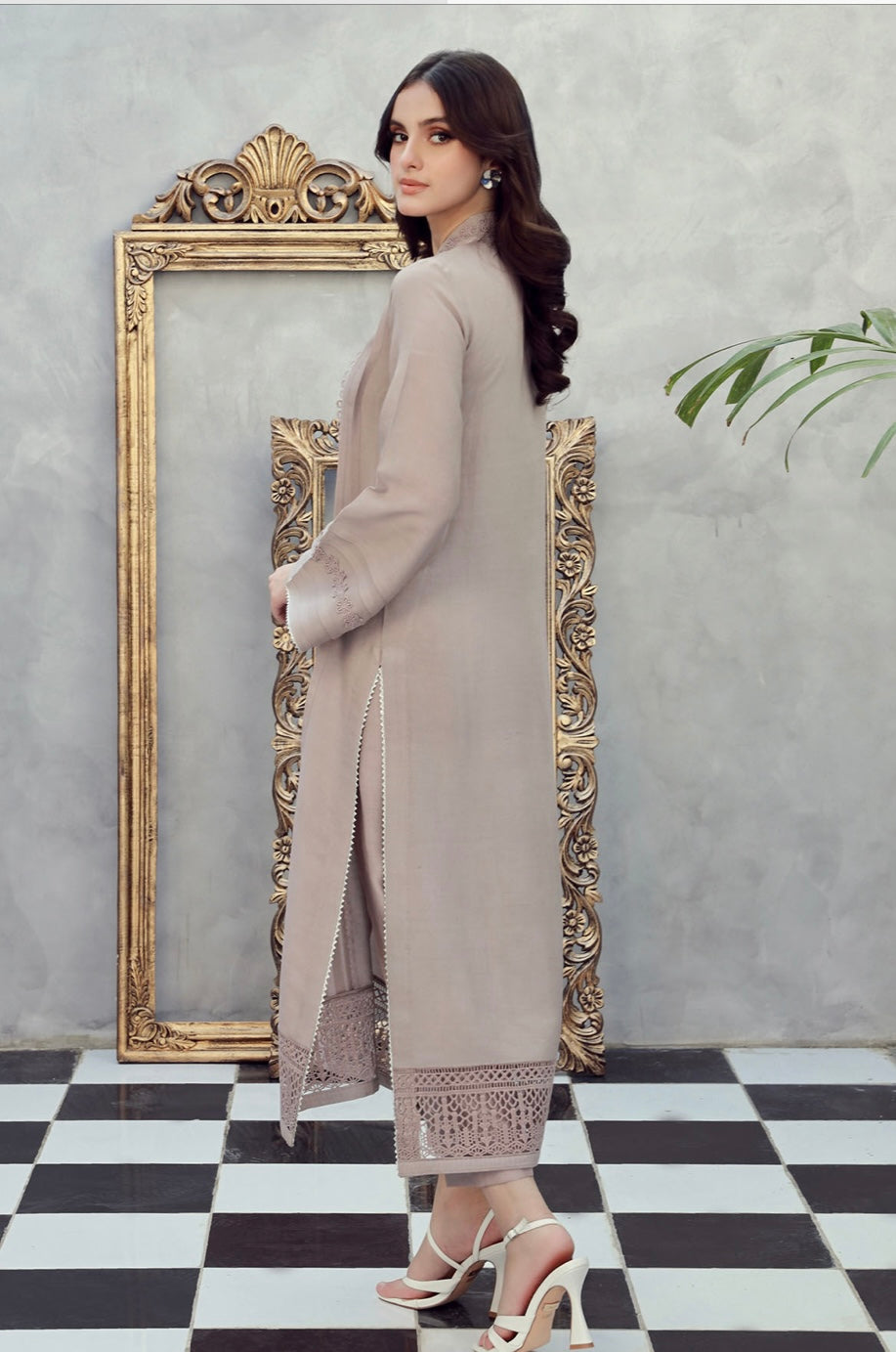 ANNUS ABRAR CASUAL PRET’24 | SAMAYA