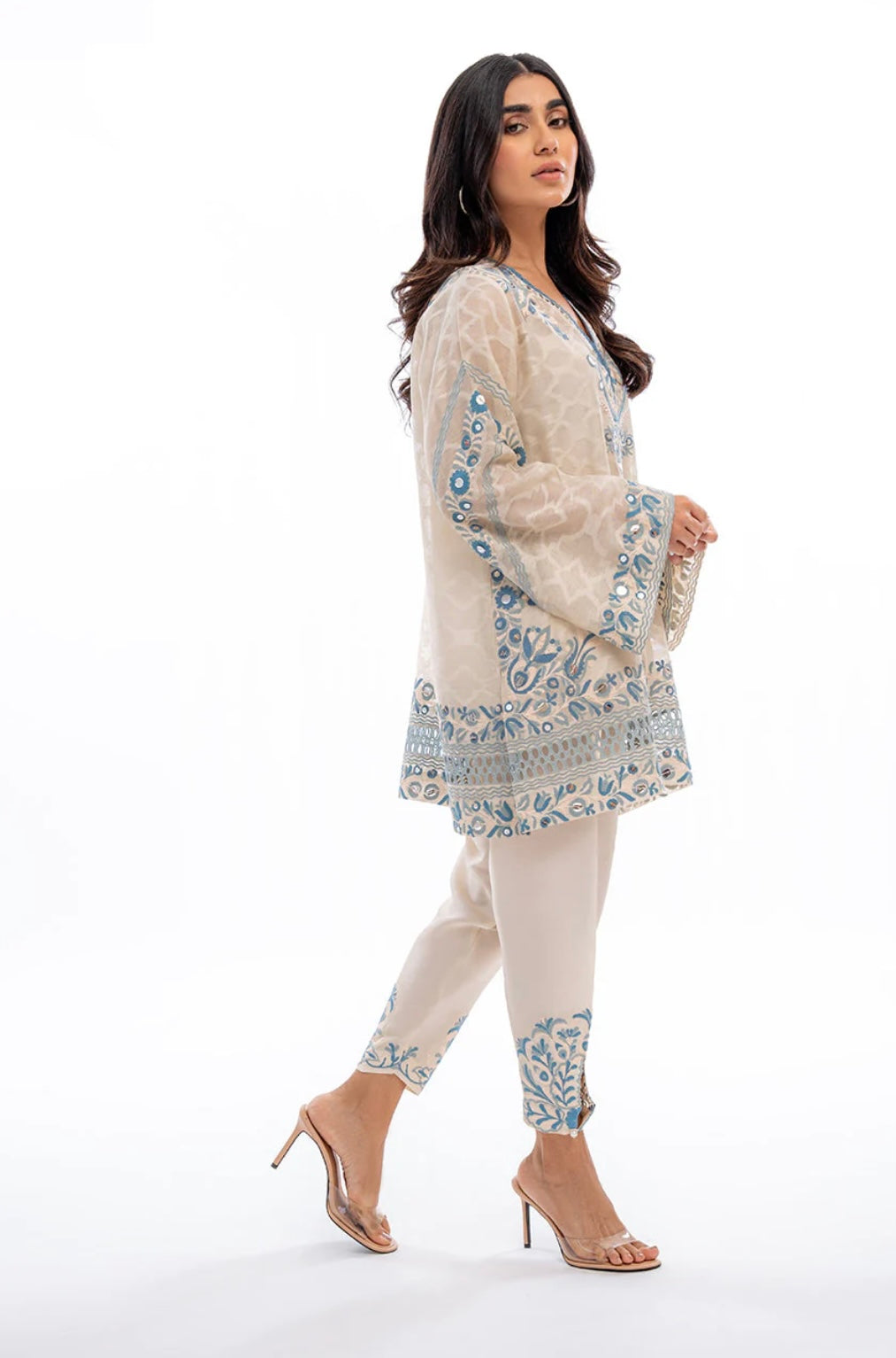 Sania Maskatiya | Ezra A