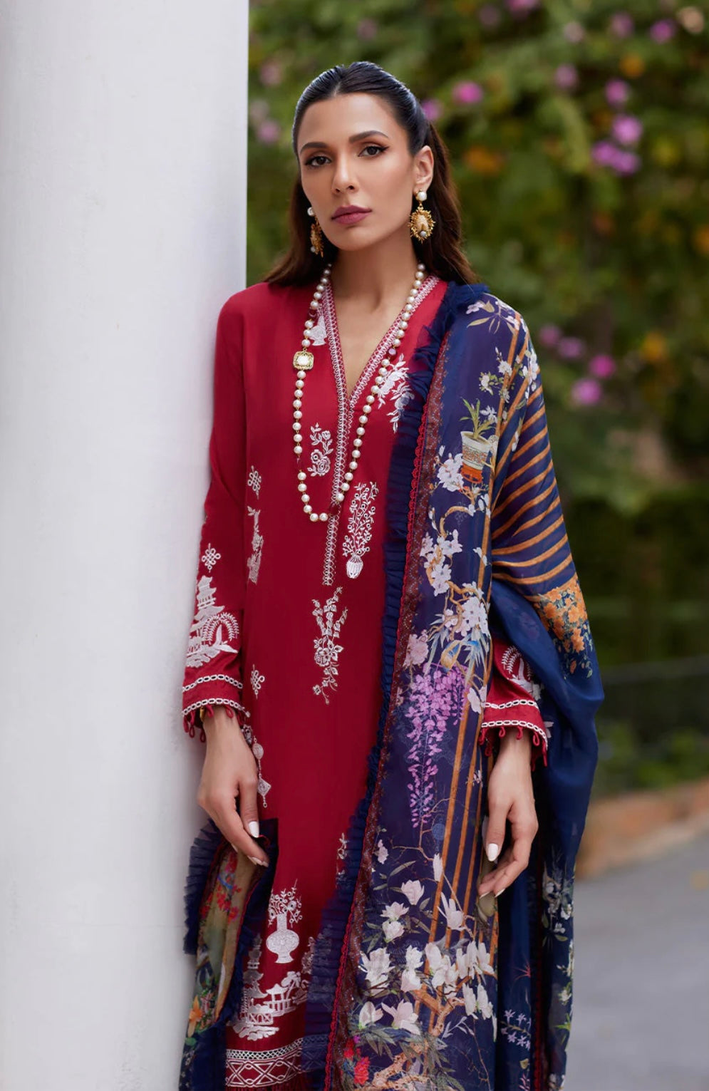 NIDA AZWER LUXURY LAWN’24 | SCARLET STARLET