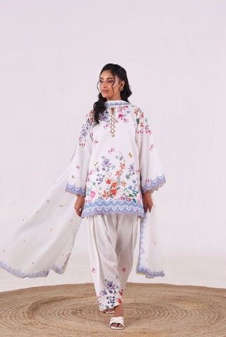 AMNA KHAN RTW’26 | CREAM