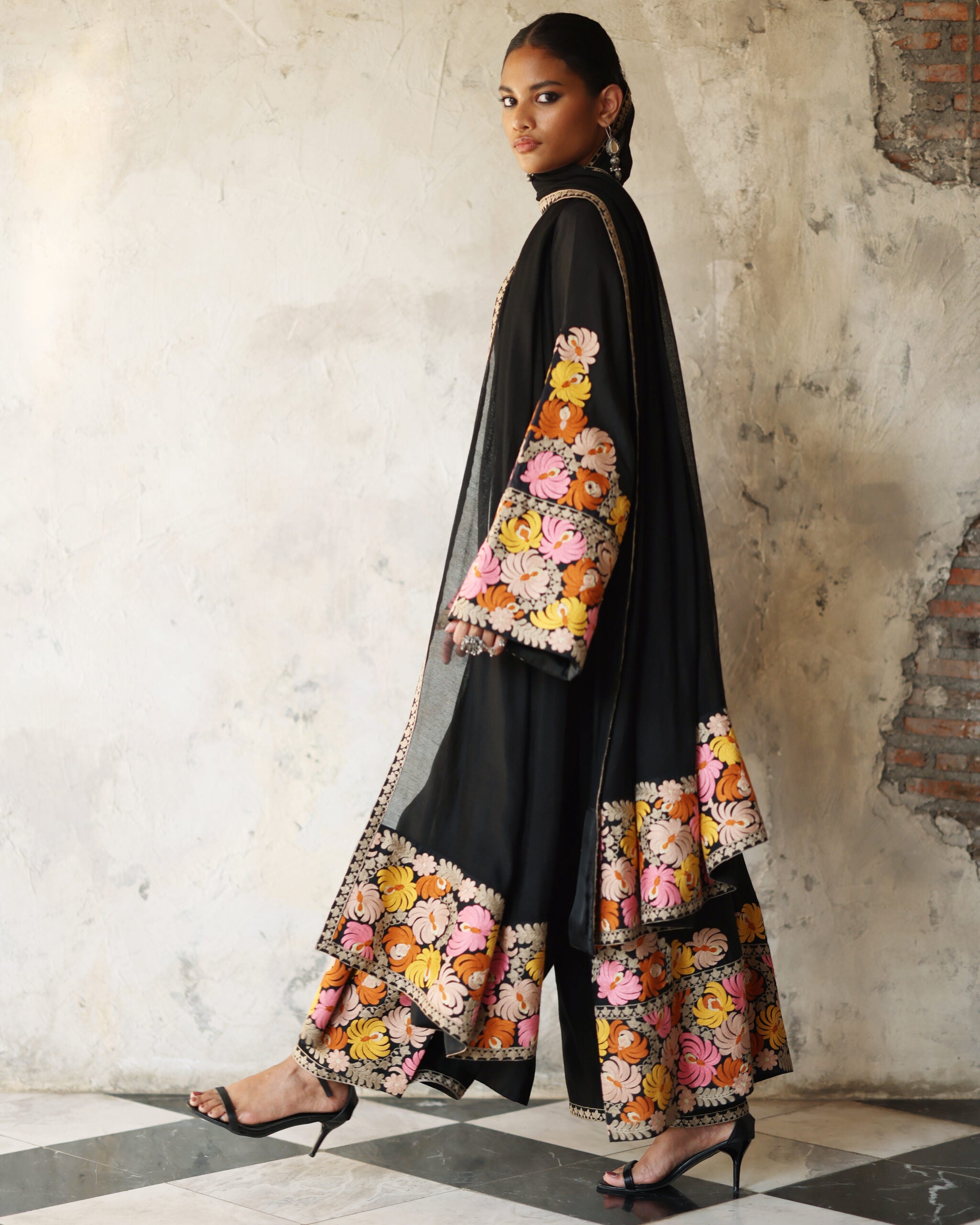 IQBAL HUSSAIN LUXURY PRET’24 | EC-06
