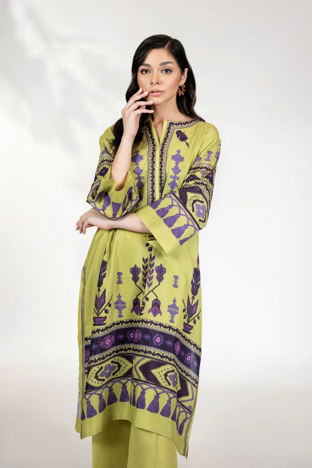 BARAE KHANOM SUMMER COLLECTION’24 | AZTEC C