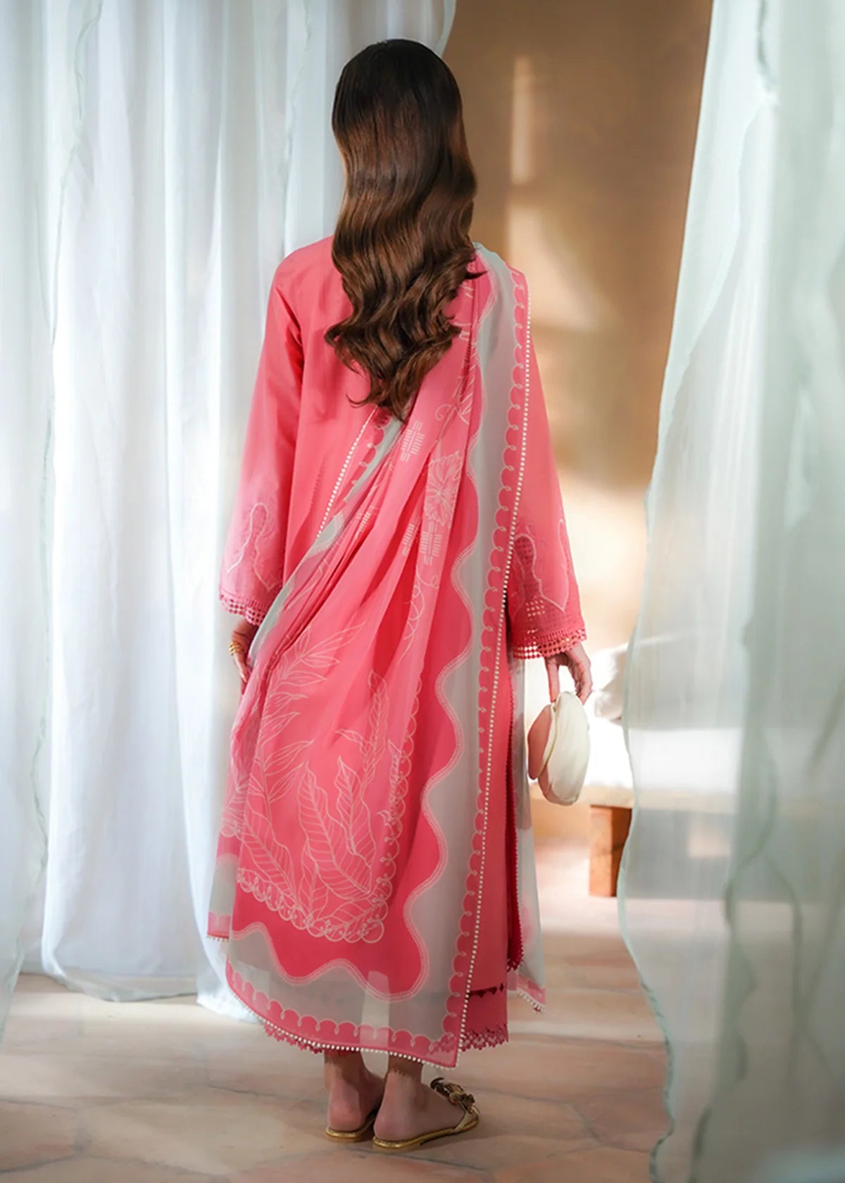 SUFFUSE BASICS SPRING SUMMER’24 | ZARINE