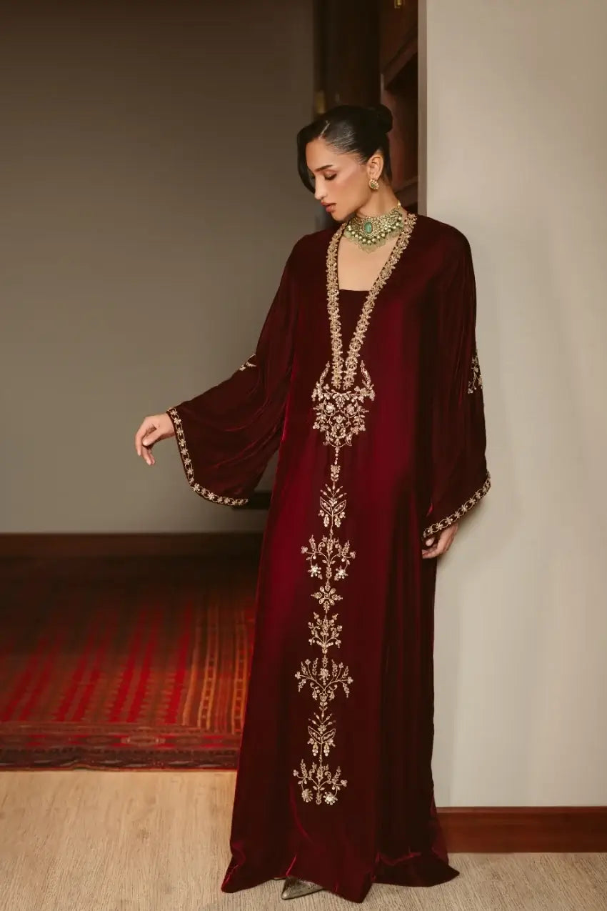 AMMARA KHAN ‘THE OVERTURE’26 | VELVET ROUGE KAFTAN