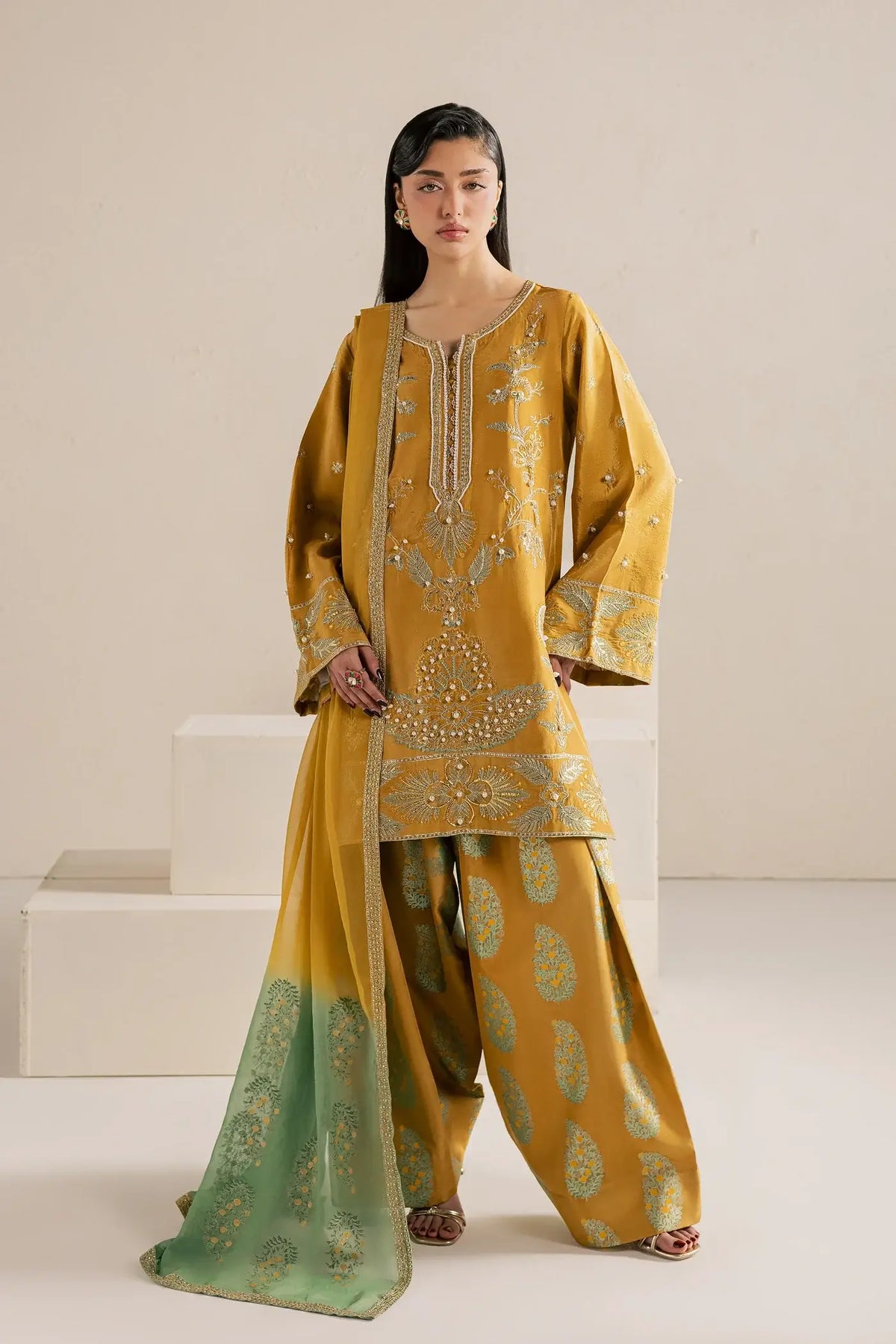 VANYA ‘MIRAKI FORMALS’26 | FF88
