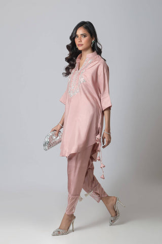 AYESHA SOMAYA LUXURY PRET’24 | PINKDUST