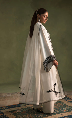 Ammara Khan | Monochrome Magic