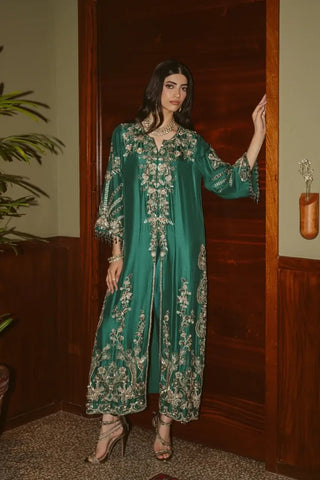 AMMARA KHAN ‘THE OVERTURE’26 | DEEP EMERALD SPLENDOR