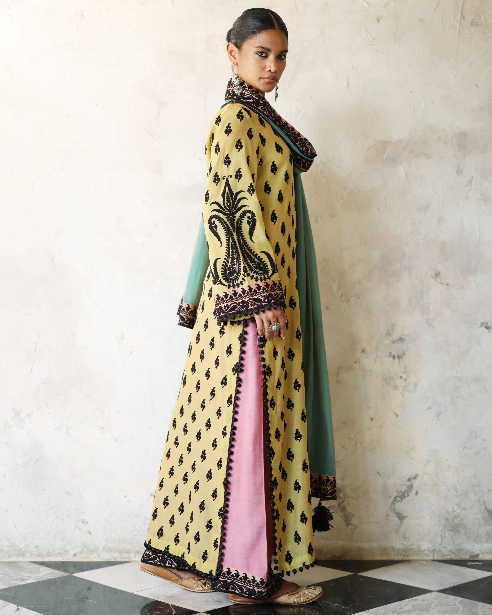 IQBAL HUSSAIN LUXURY PRET’24 | EC-10