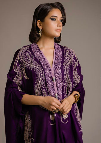 AYESHA FAROOK CASUAL PRET’24 | MIDI PONCHO