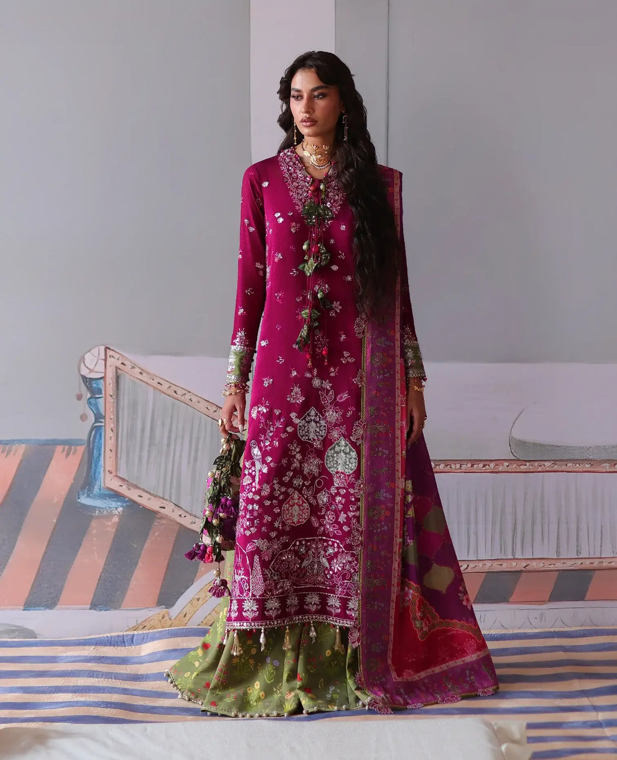 REPUBLICWOMENSWEAR ‘NEOMA FESTIVE UNSTITCHED’26 | GULNAR