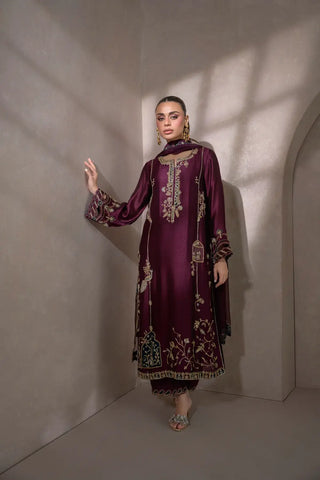 NIMRAH HAFSA ‘ZEINA FESTIVE FORMALS’26 | LYRA