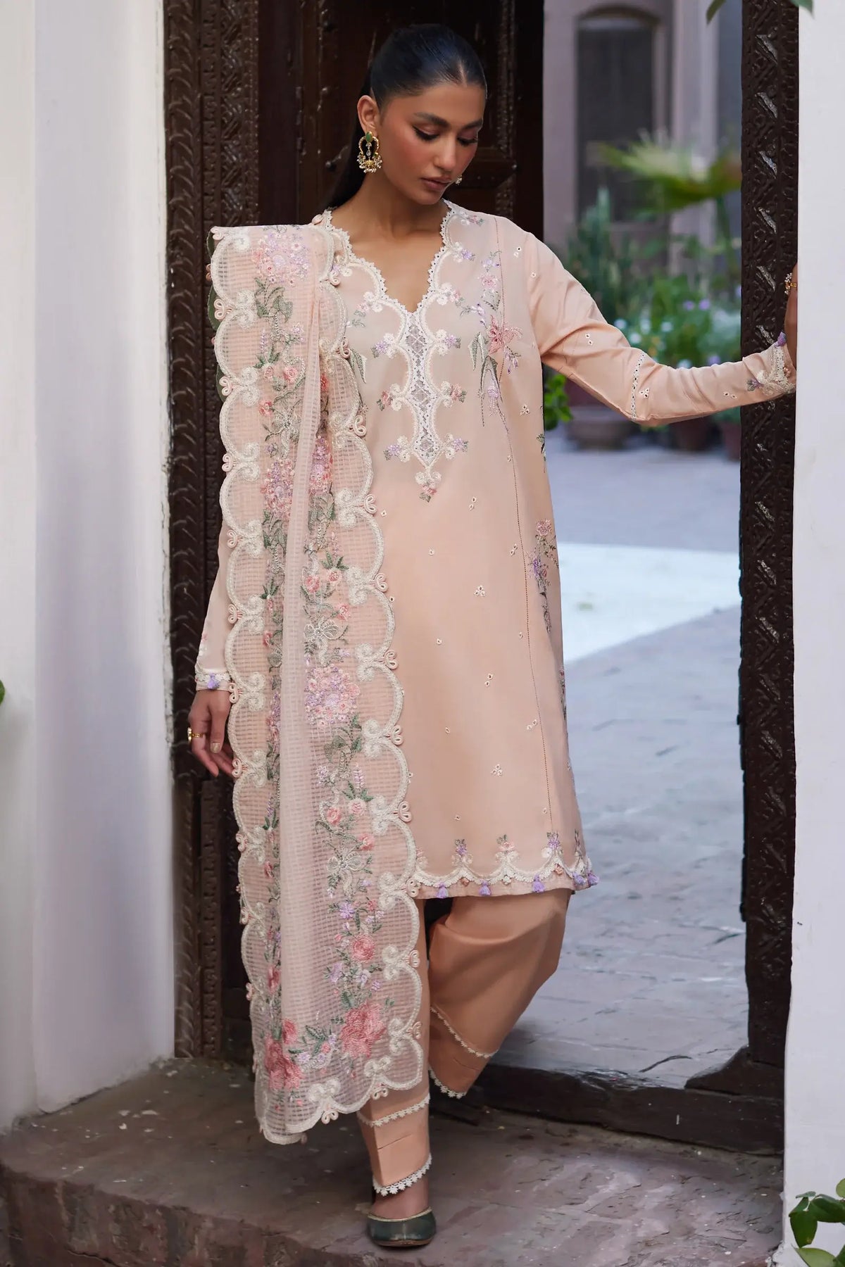 ZAHA FESTIVE UNSTITCHED’24 | SHAMS
