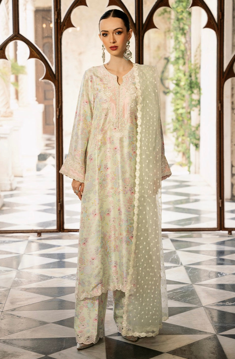 ANSAB JAHANGIR SUMMER LUXE’24 | DIANTHUS