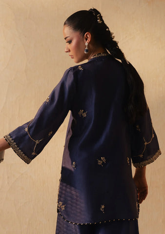 ZAINAB ZULFIQAR FESTIVE FORMALS’26 | AIGUL