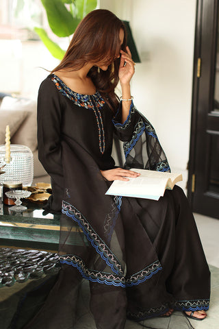 UZMA & AFSHEEN LUXURY PRET’26 | MIDNIGHT SAPPHIRE