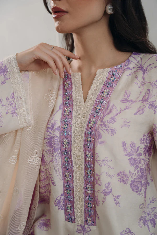 AMNA ARSHAD LUXURY PRET’24 | MAIRA