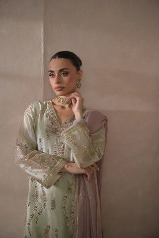 NIMRAH HAFSA ‘ZEINA FESTIVE FORMALS’26 | ZIVEYAR