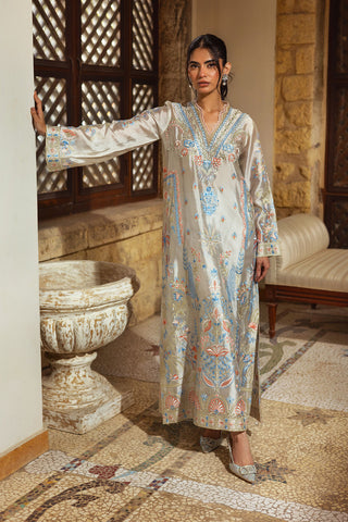ANNUS ABRAR LEAH LUXURY PRET’26 | BISHA KAFTAN