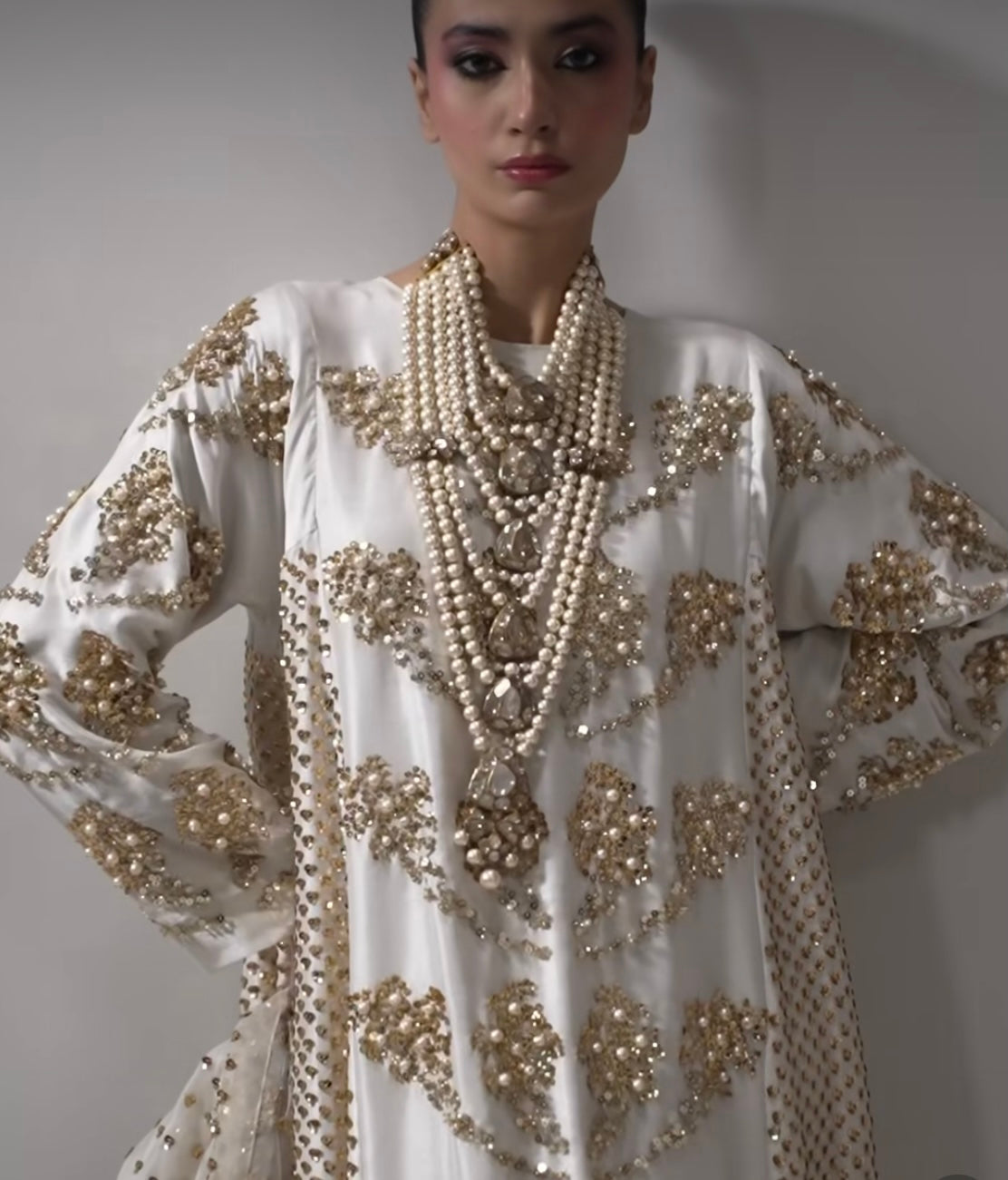 MUSE LUXE | EGRET EMBELLISHED SET