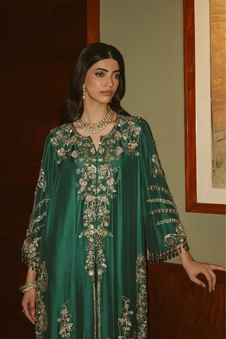 AMMARA KHAN ‘THE OVERTURE’26 | DEEP EMERALD SPLENDOR