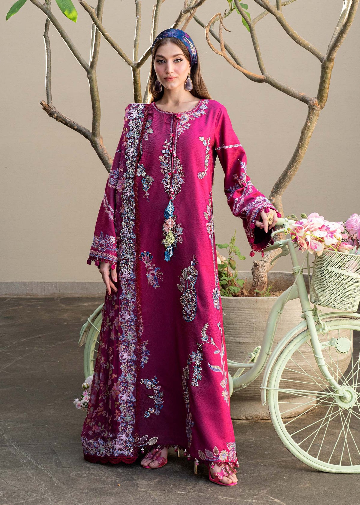 KANWAL MALIK 'MIRA SUMMER LAWN'26 | KAIA