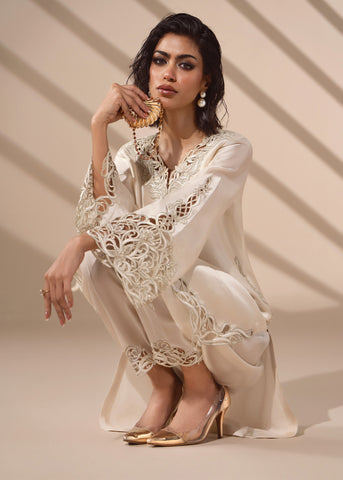 ENTIRE VOL IV LUXURY PRET'26 | BISQUE