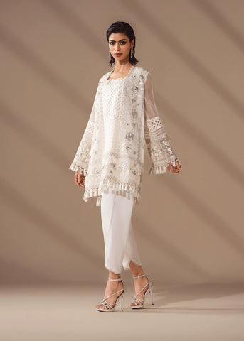 ENTIRE VOL IV LUXURY PRET'26 | LARA