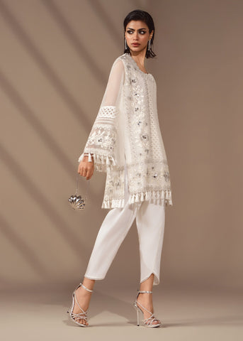 ENTIRE VOL IV LUXURY PRET'26 | LARA