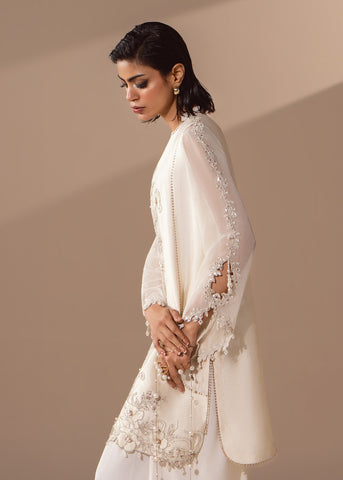 ENTIRE VOL IV LUXURY PRET'26 | PETAL & PEARL