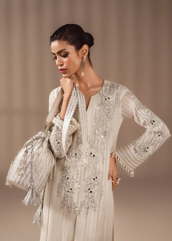 ENTIRE VOL IV LUXURY PRET'26 | ALAYA