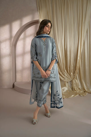 NIMRAH HAFSA ‘ZEINA FESTIVE FORMALS’26 | AIRA
