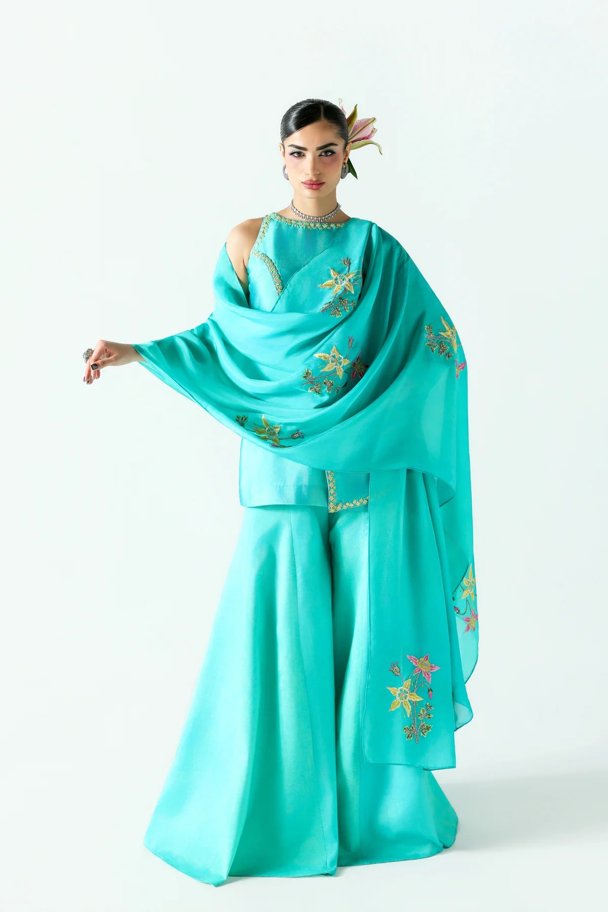ZEBANDZEESHAN ‘HOW SO WOW LUXURY PRET’26 | ELLE
