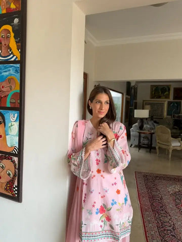 NAARJ LAWN PRET’26 | SPARKLE