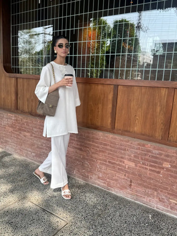 BARAE KHANOM TIMELESS SERIES’26 | PEARL SET