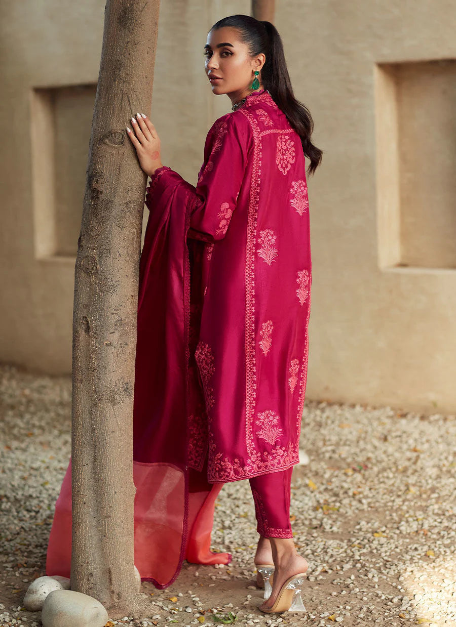 FARAH TALIB AZIZ LUXE PRET’24 | GAELLE MAGENTA EMBROIDERED SET